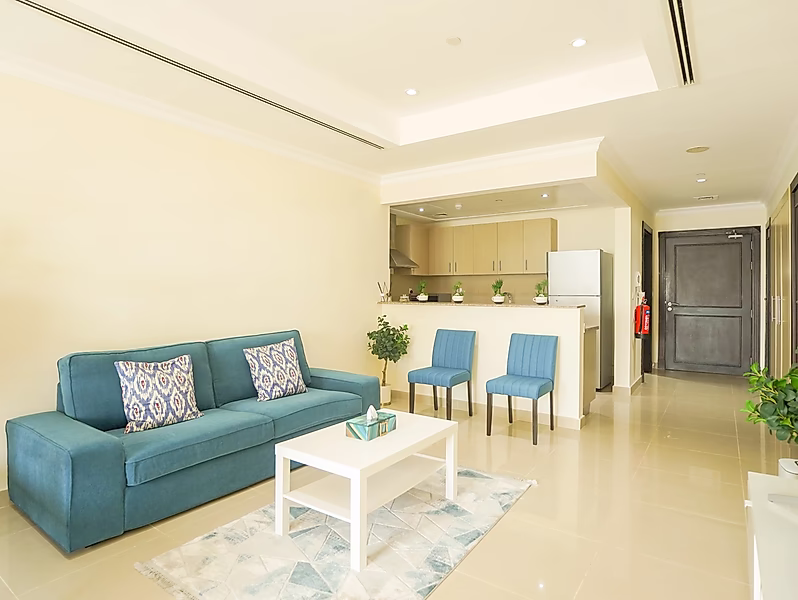 VIBRANT FURNISHED STUDIO | PORTO ARABIA - Photo 2