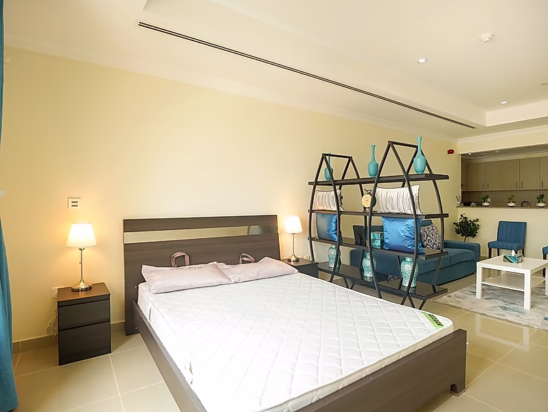 VIBRANT FURNISHED STUDIO | PORTO ARABIA - Photo 5