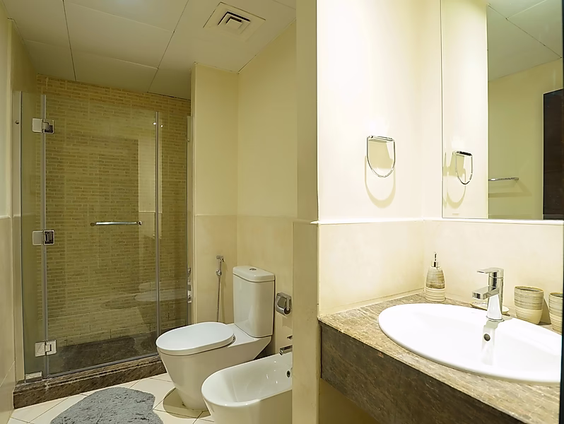 VIBRANT FURNISHED STUDIO | PORTO ARABIA - Photo 6