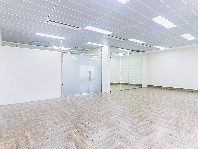 HOT AMAZING DEAL_ONE MONTH FREE/SPACIOUS OFFICE - Photo 3