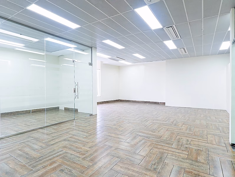HOT AMAZING DEAL_ONE MONTH FREE/SPACIOUS OFFICE - Photo 5