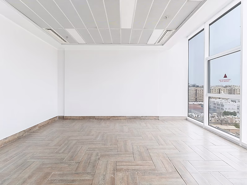 HOT DEAL | ONE MONTH FREE | SPACIOUS OFFICE - Photo 3