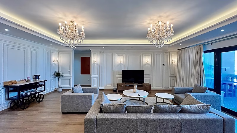 LUXURY 3BR+MAID | HUGE BALCONY | MARINA VIEW - Photo 8