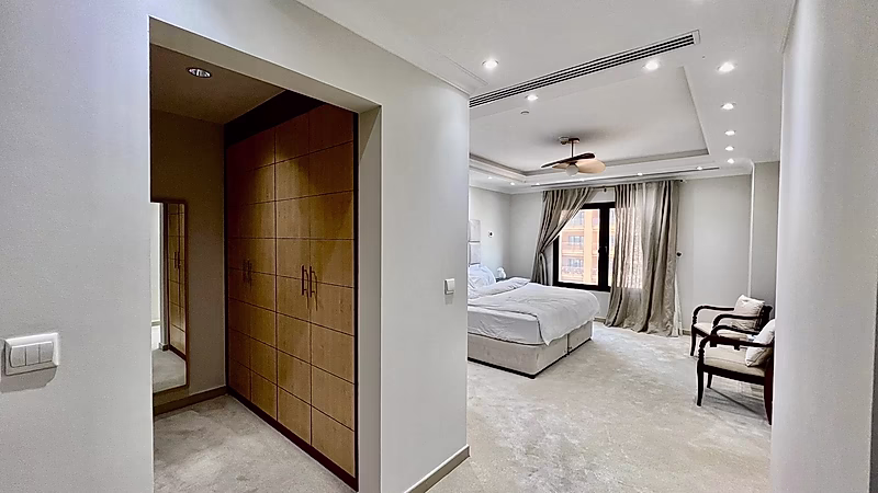 LUXURY 3BR+MAID | HUGE BALCONY | MARINA VIEW - Photo 15