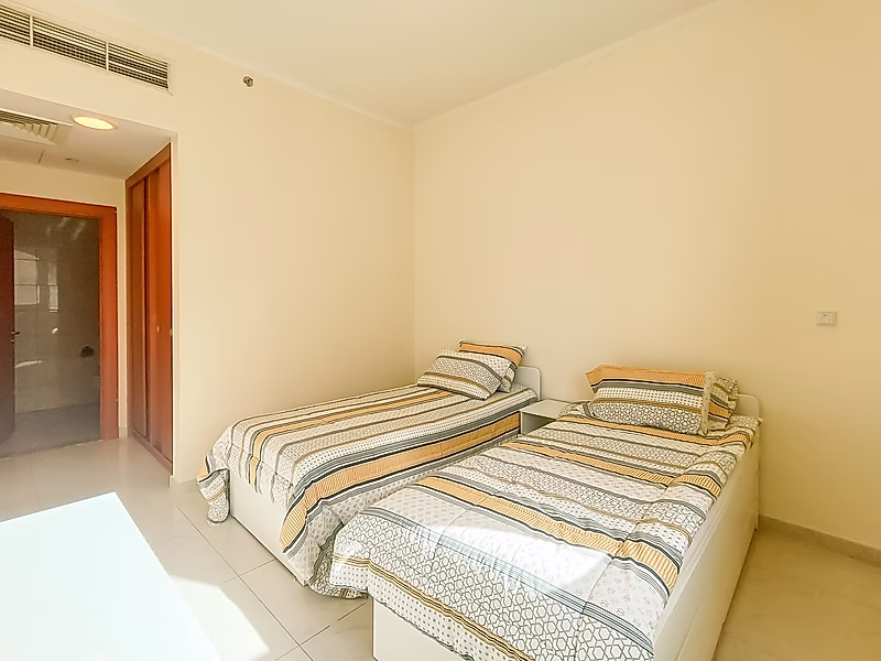 SEA VIEW APARTMENT WITH BEACH ACCESS - Photo 5