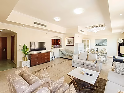 Luxurious 3BR+M Apartment with Modern Elegance