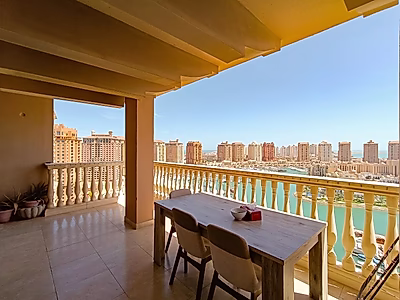 Luxurious 3BR+M Apartment with Modern Elegance