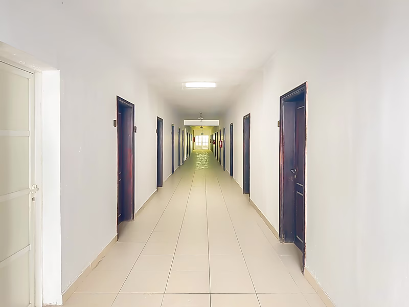 Spacious Labor Camp with 57 Rooms for Rent - Photo 4