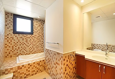 RENOVATED 3BR WITH FULL MARINA VIEW FOR SALE