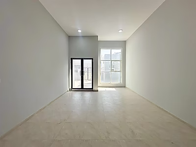 Brand-New 1000 SQM Warehouse in Birkat Al Awamir