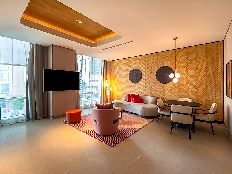 5 STAR HOTEL  | DELUXE 1 BEDROOM | WEST BAY - Photo 2