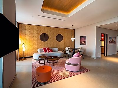 5 STAR HOTEL  | DELUXE 1 BEDROOM | WEST BAY