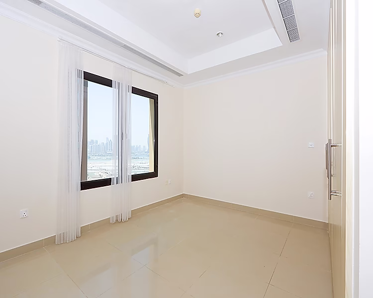 GREAT INVESTMENT! 1-BEDROOM HIGH FLOOR | PORTO - Photo 5