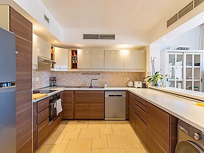 Signature 5-Bedroom Duplex Penthouse Featuring a Panoramic Rooftop Terrace in Qanat Quartier