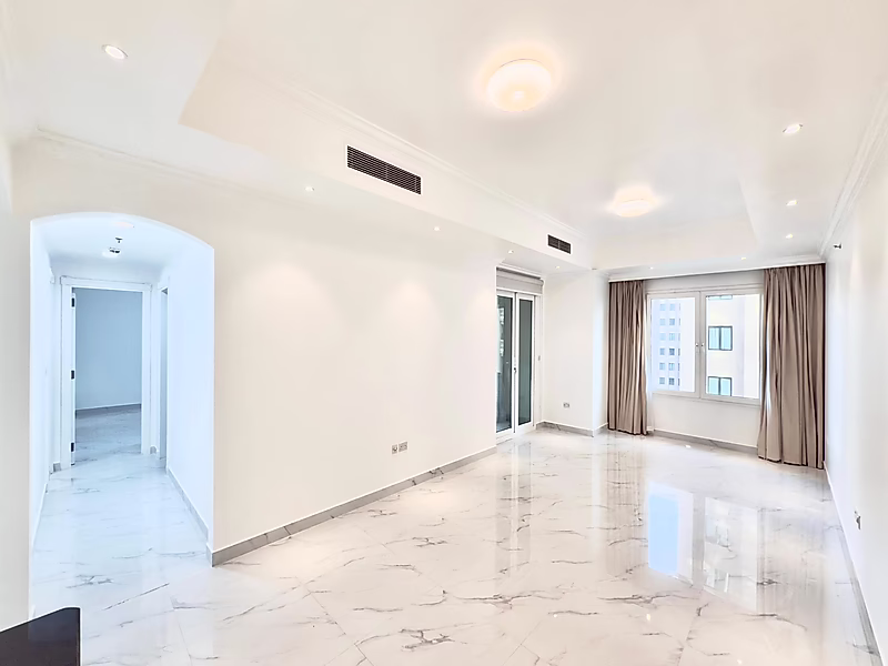 Luxury Refurbished 2 Bedroom | Premium Materials & High Floor Living - Photo 1