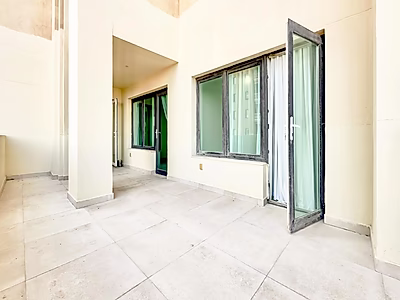 Luxury Refurbished 2 Bedroom | Premium Materials & High Floor Living