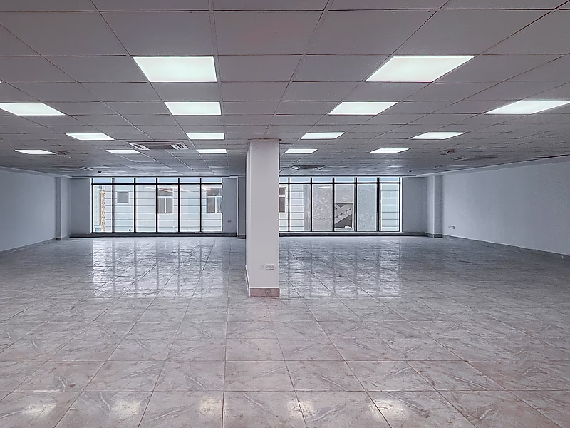 Open space office in Al Sadd | 351 sqm - Photo 2