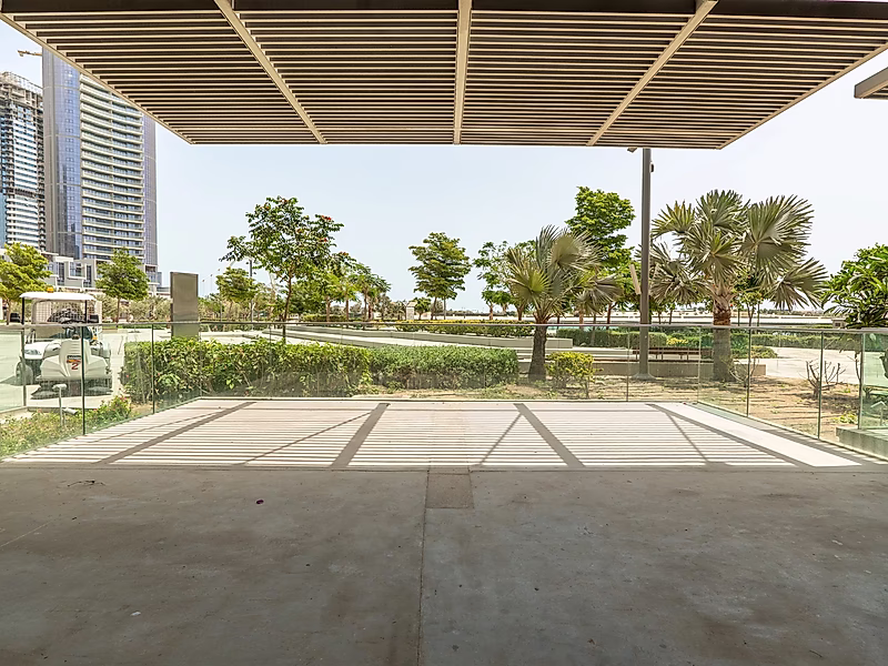 WATERFRONT RETAIL UNITS FOR LEASE IN LUSAIL - Photo 1