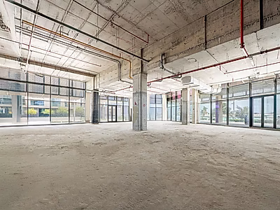 WATERFRONT RETAIL UNITS FOR LEASE IN LUSAIL