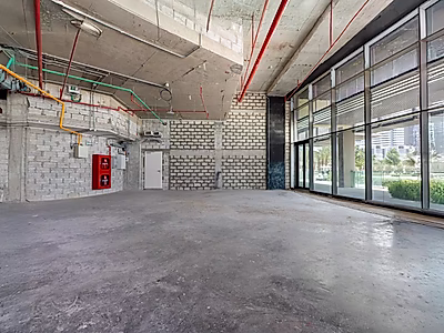 SEAFRONT RETAIL SHOPS IN PRIME LUSAIL LOCATION