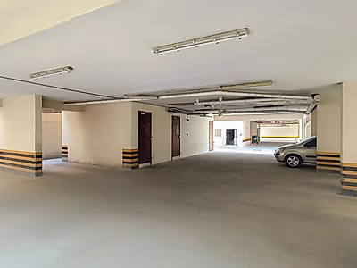 EXCELLENT DEAL | APARTMENT BUILDING FOR SALE | MADINAT KHALIFA