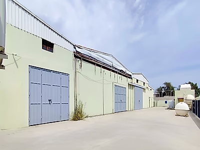 OLD INDUSTRIAL 775 SQM WAREHOUSE FOR RENT NOW