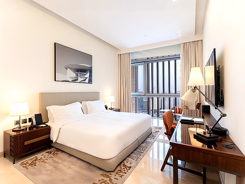LUXURY LIVING | 4+MAID FURNISHED PENTHOUSE | BILLS INCLUDED - Photo 7