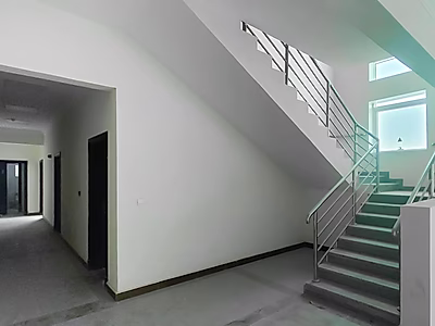 MODERN LOGISTICS HUB WITH SHOWROOM AND OFFICES