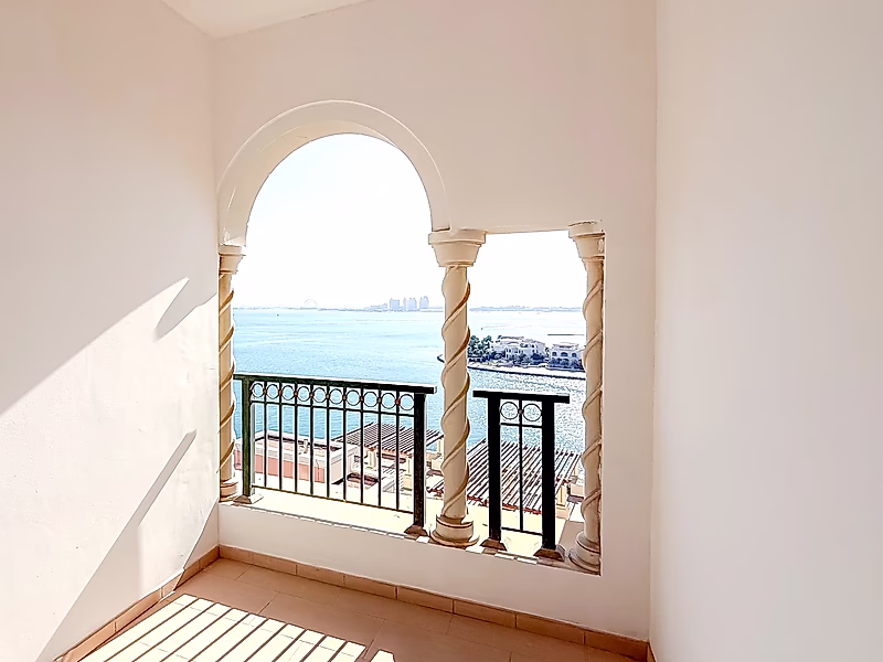 WAKE UP TO WATERFRONT VIEW WITH COZY STUDIO | VIVA BAHRIYA - Photo 6