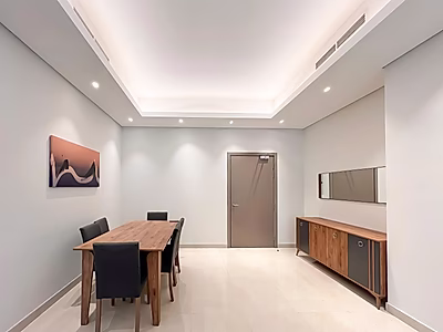 ELEGANTLY STYLED 2-BEDROOM APARTMENT IN GIARDINO VILLAGE