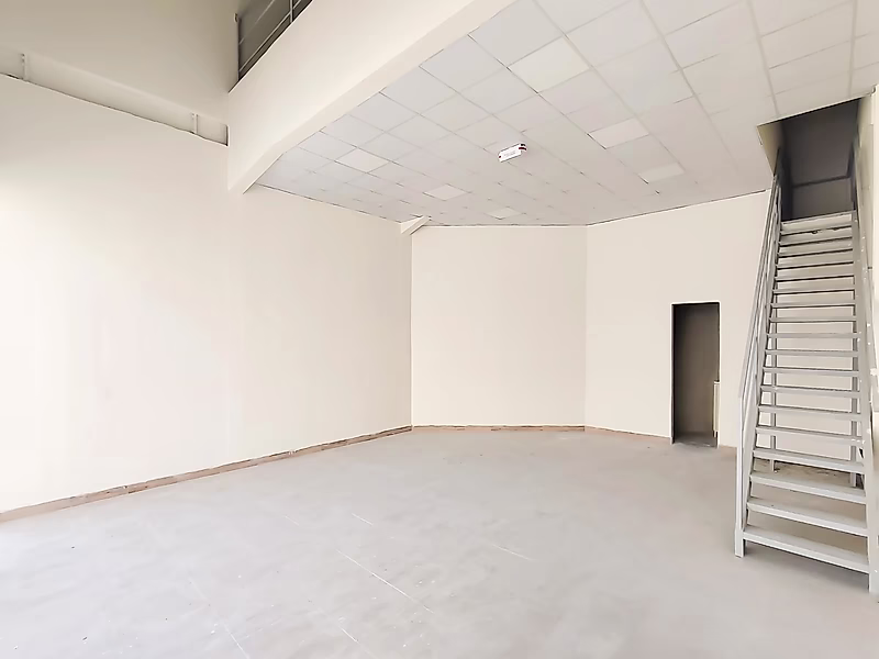 FULL RETAIL COMPLEX | PRIME LOCATION | GRACE PERIOD - Photo 12